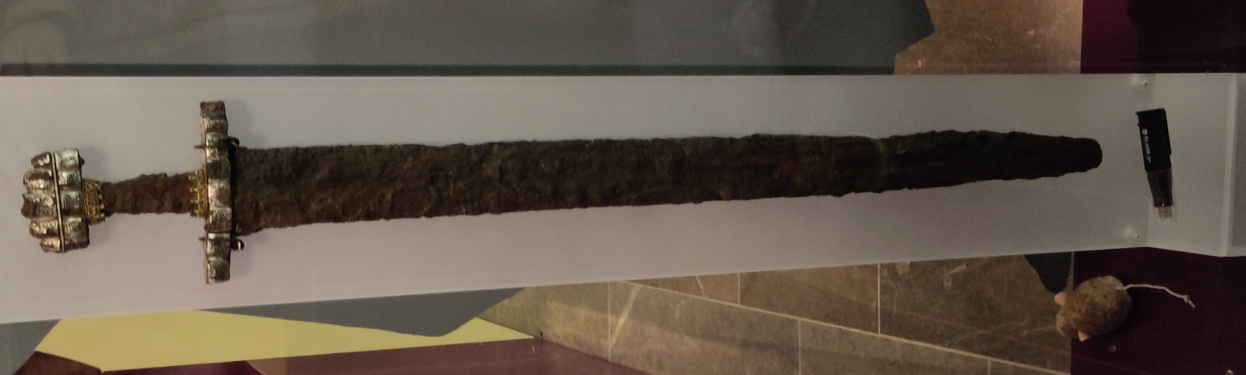 Königliches Schwert